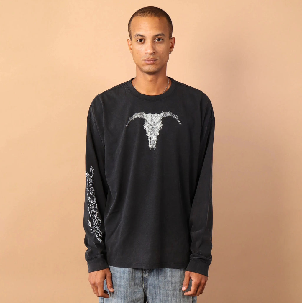 Wire Long Sleeve